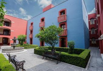 Hotel Real de Naturales allows 18 year olds to book a room