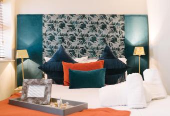 Bootham Crescent Apartments York allows 18 year olds to book a room