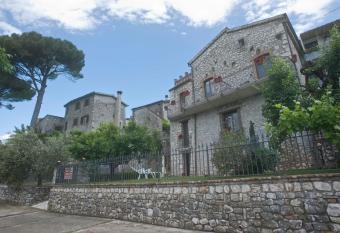 holiday house Pietra viva has Balcony rooms