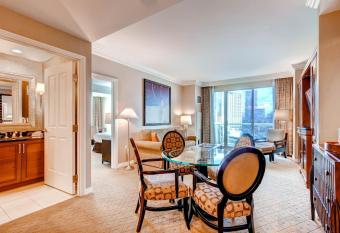 MGM Signature 1 Br, 2 ba, 2 beds full kitchen strip view no resort fee has Balcony rooms