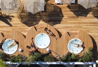 Brown Acropol, a member of Brown Hotels allows 18 year olds to book a room