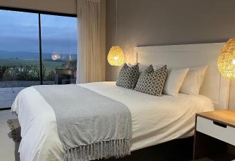 King Suite allows 18 year olds to book a room