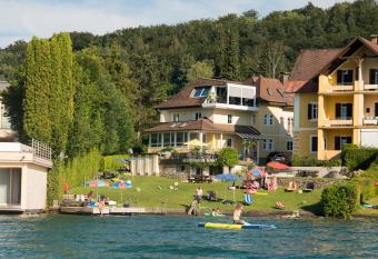 Seepension Kakl has Balcony rooms