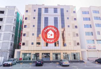 Super OYO 106 Muscat Grand Hotel Apartment allows 18 year olds to book a room