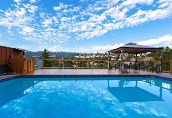 E&book has Balcony rooms