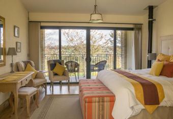 Vineyard Barn Room has Balcony rooms