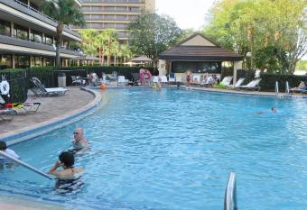 Rosen Inn At Pointe Orlando allows 18 year olds to book a room
