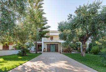 Giardino Dei Suoni B&B has Balcony rooms