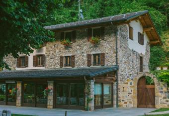 Agriturismo Ferdy has Balcony rooms