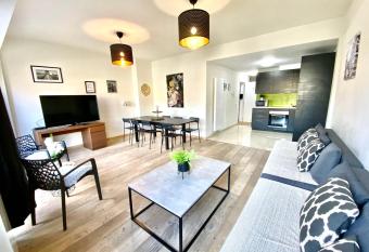 Brial apartment 2 bedrooms, has Balcony rooms