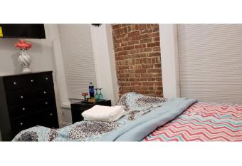 Home Away Holiday Suite has Balcony rooms