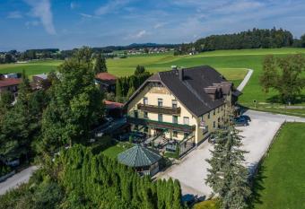 Gasthof Zur Seeburg has Balcony rooms