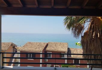 Corfu Glyfada Beach Apartment 129 has Balcony rooms