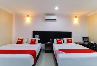 OYO 89473 Sp Venture Hotel allows 18 year olds to book a room