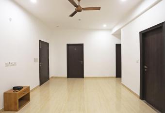 Collection O 47588 The habitat allows 18 year olds to book a room