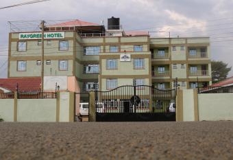 Ray Green Hotel has Balcony rooms