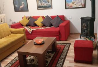 Apartmen ROZA Korce has Balcony rooms