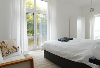 Robert has Balcony rooms