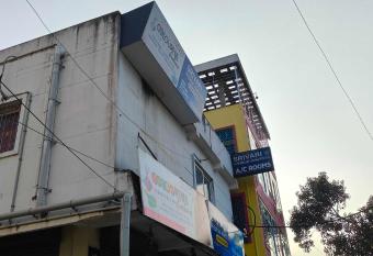 OYO SRIVARI PREMIUM HOMESTAYS allows 18 year olds to book a room