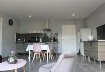 appartement coubillou allows 18 year olds to book a room