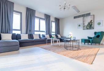 Mabaat - Emaar Towers Al Fayha a - 375 allows 18 year olds to book a room