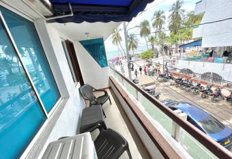 Apartamentos DNR 201B Rodadero Palanoa allows 18 year olds to book a room