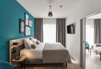 Appart City Collection Gen  ve A  roport - Vernier allows 18 year olds to book a room