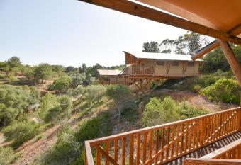 Salema Eco Camp - Sustainable Camping & Glamping has Balcony rooms