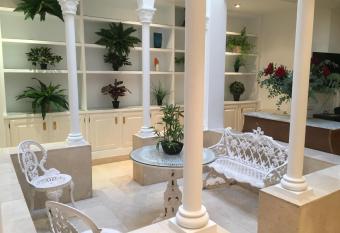 Casa Modernista  has Balcony rooms