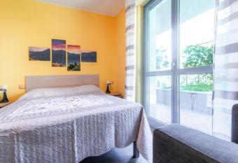 Casa Livio - Rooms and studios has Balcony rooms