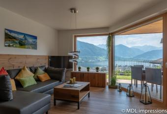 Apartments Adlerhorst Top 1 has Balcony rooms