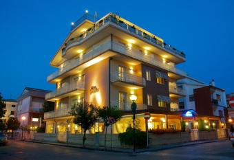 Hotel Jollino has Balcony rooms