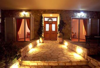 Bisti Guesthouse has Balcony rooms