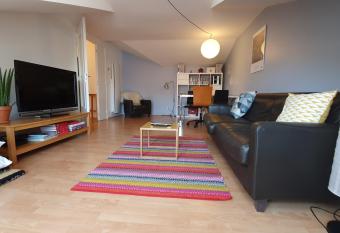 Historic center Bright and modern for 4#J1 allows 18 year olds to book a room