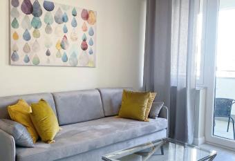 Ultra Apartments Nautica allows 18 year olds to book a room