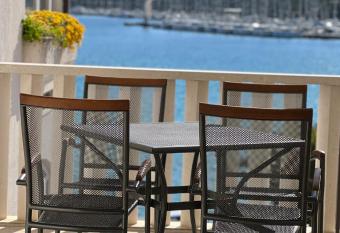 Ruza Rg has Balcony rooms