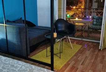 Fast Sleep & Go 2 allows 18 year olds to book a room