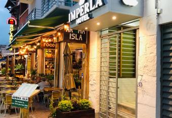 Imperla Hotel allows 18 year olds to book a room