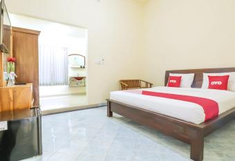 OYO 1684 Marina Suite Apartment Bali allows 18 year olds to book a room