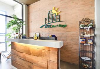 OYO 425 Residences By Sirc allows 18 year olds to book a room