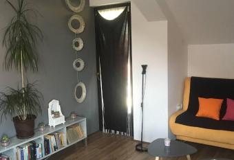 Stan na dan Loznica has Balcony rooms