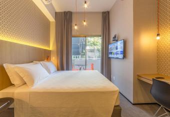 Nomah - Aptos por Temporada na Vila Madalena allows 18 year olds to book a room