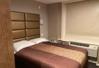 Hotel Key allows 18 year olds to book a room