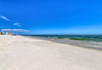 The Whaler II has Balcony rooms
