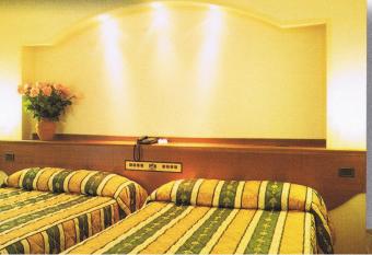 Hotel Piroga Padova has Balcony rooms