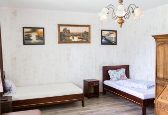 Agroturystyka Ja  mina allows 18 year olds to book a room