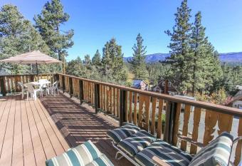 Above it All-1685 by Big Bear Vacations has Balcony rooms