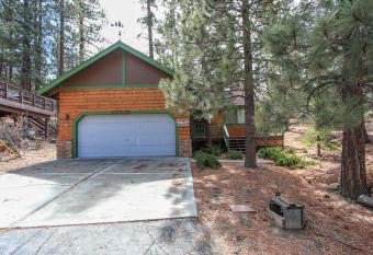 Pines and Needles-1454 by Big Bear Vacations has Balcony rooms