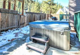 Fawnskin Chalet-1826 by Big Bear Vacations has rooms with a private hot tub