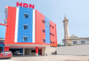 OYO 1633 Hotel Darma Nusantara 3 allows 18 year olds to book a room